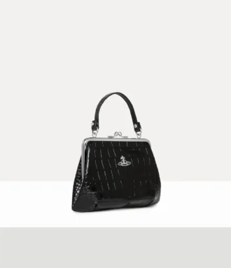 Granny Frame Purse