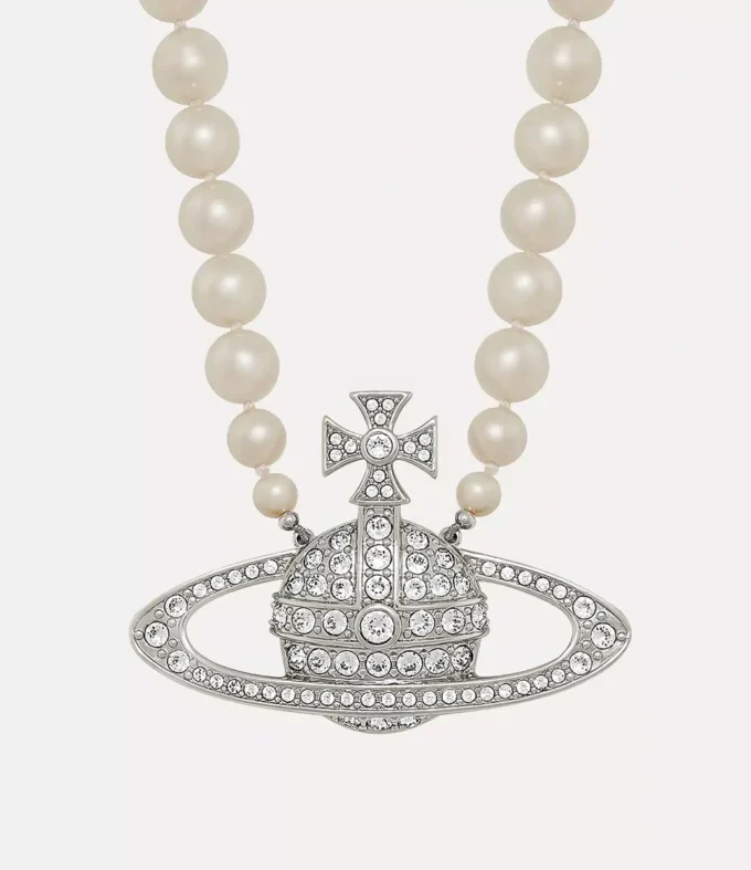 Man. Bas Relief Pearl Necklace Man. Bas Relief Pearl Necklace