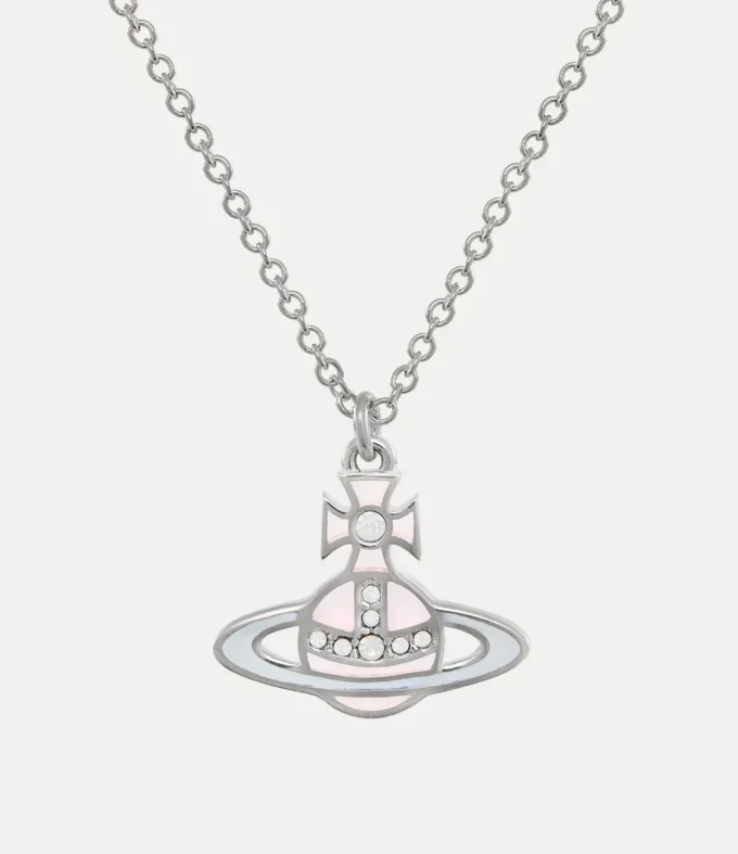 Man. Concetta Pendant Necklace Man. Concetta Pendant Necklace