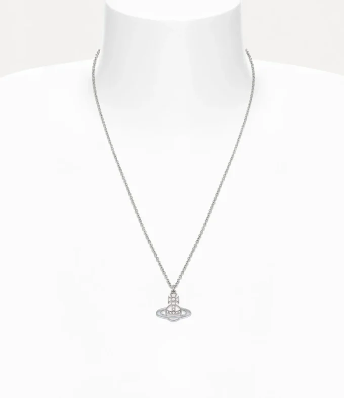 Man. Concetta Pendant Necklace Man. Concetta Pendant Necklace