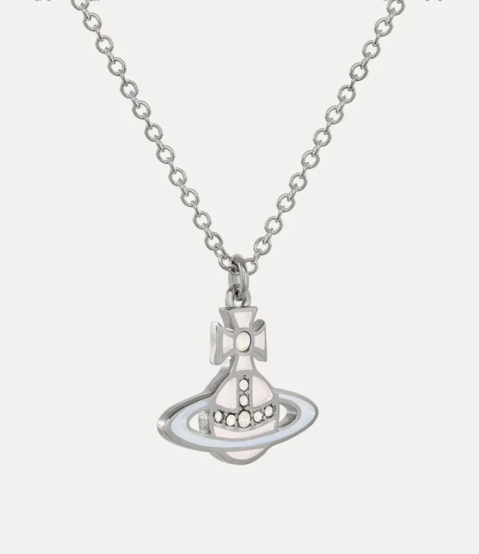 Man. Concetta Pendant Necklace Man. Concetta Pendant Necklace