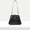 Vivienne’s Clutch Vivienne’s Clutch
