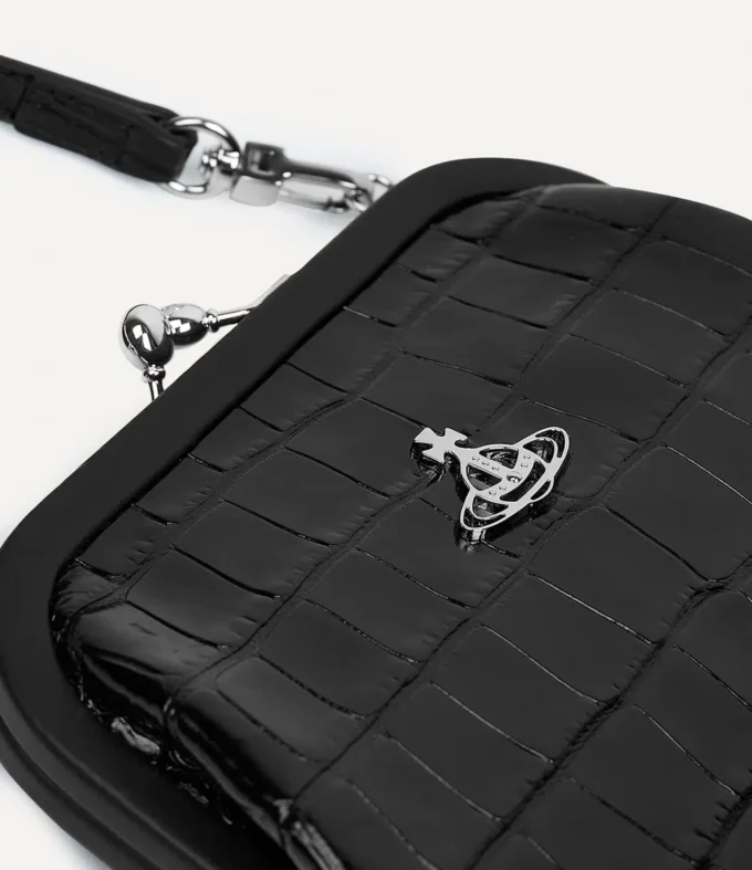 Vivienne’s Clutch Vivienne’s Clutch